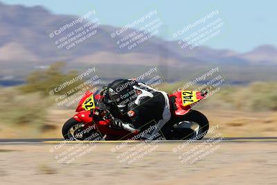 media/May-11-2024-SoCal Trackdays (Sat) [[cc414cfff5]]/7-Turn 16 Inside Speed Pans (945am)/